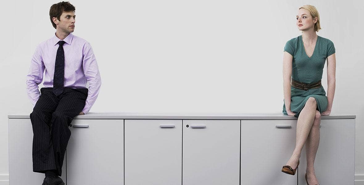 8 Workplace Romance Statistics You Need to Know Right Now